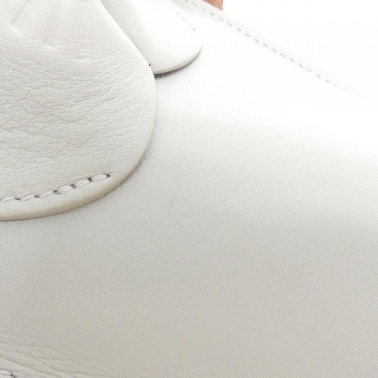 LOEWE C623W48X01 肩背包 5