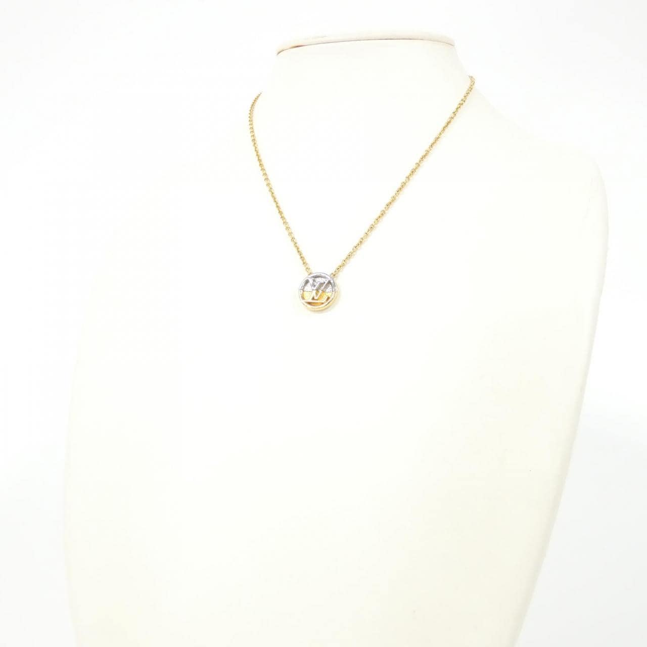 LOUIS VUITTON M69643 Accessories 5