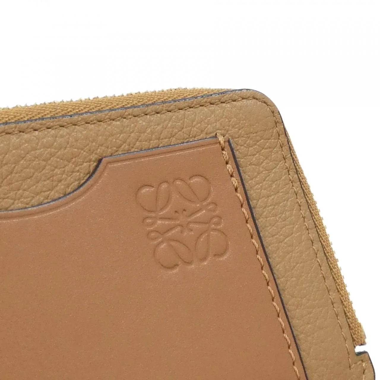 LOEWE C660Z40X07 Coin Case 5
