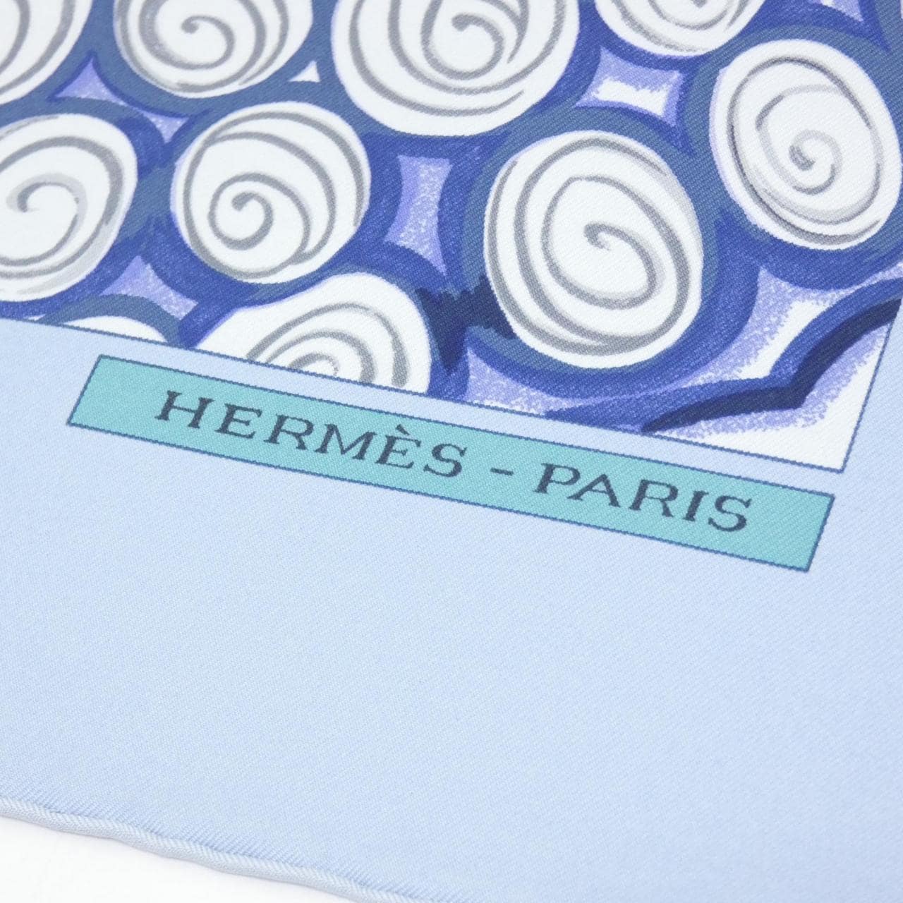 HERMES Scarf 2