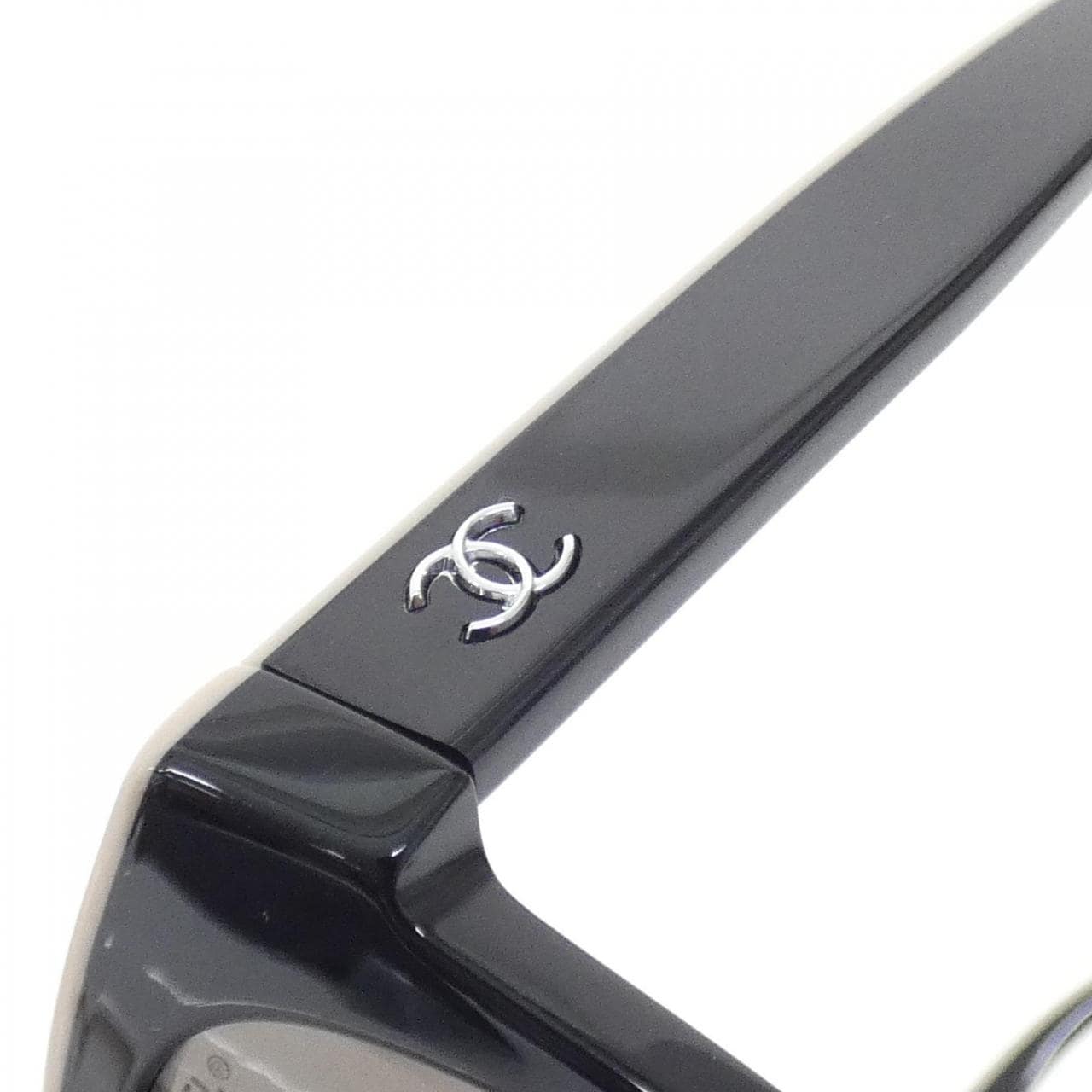 CHANEL 5414 A Sunglasses 4
