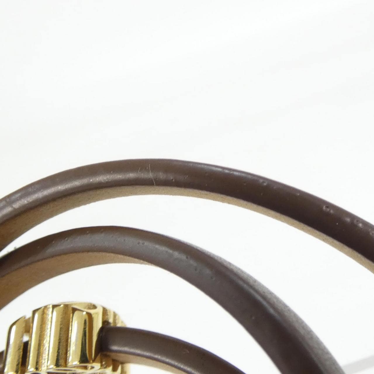 LOEWE J242TWLX03 4