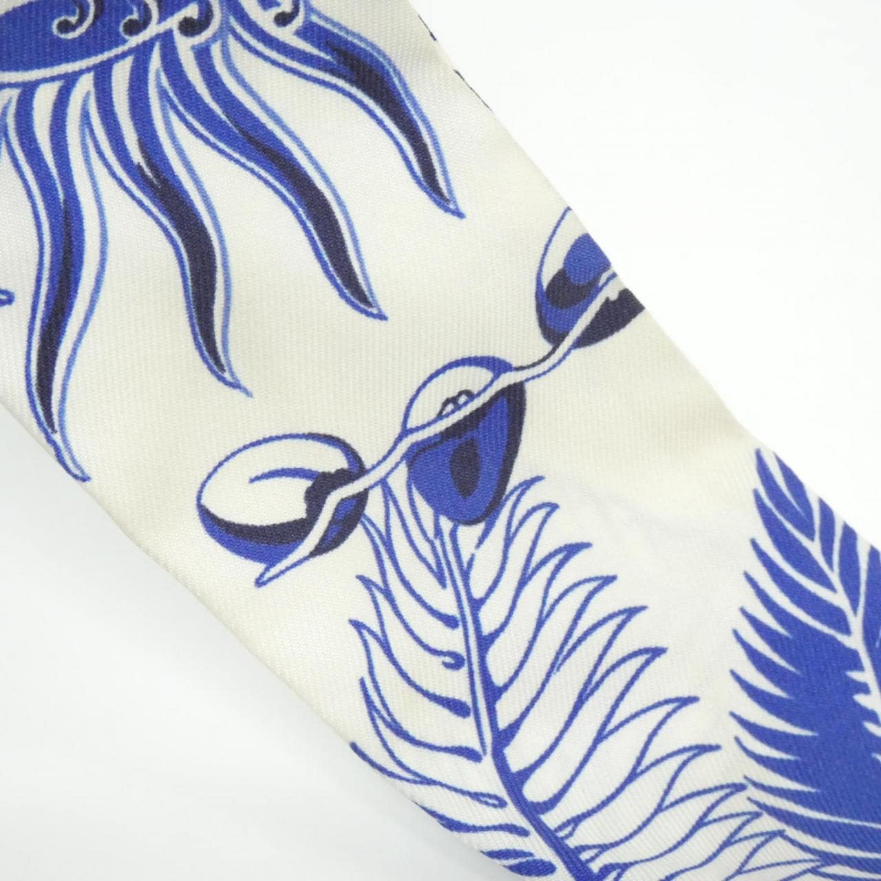 HERMES Scarf 3
