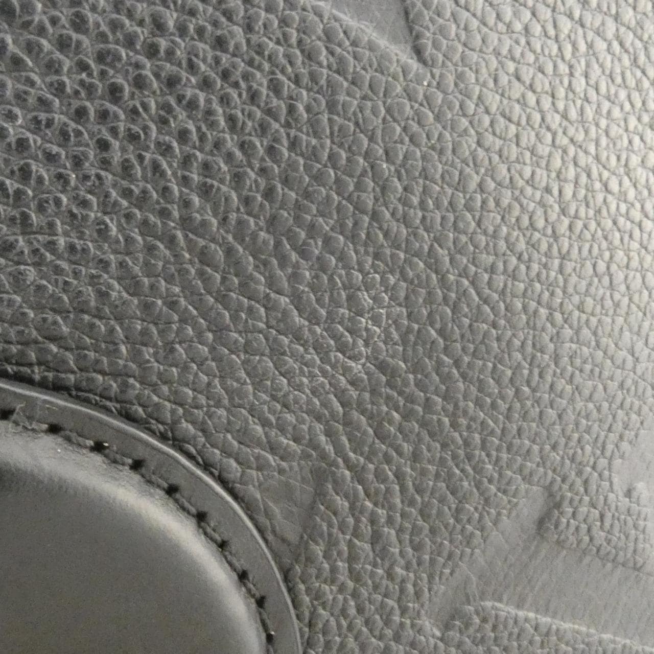 LOUIS VUITTON OnTheGo M45653 Handbag Monogram 3