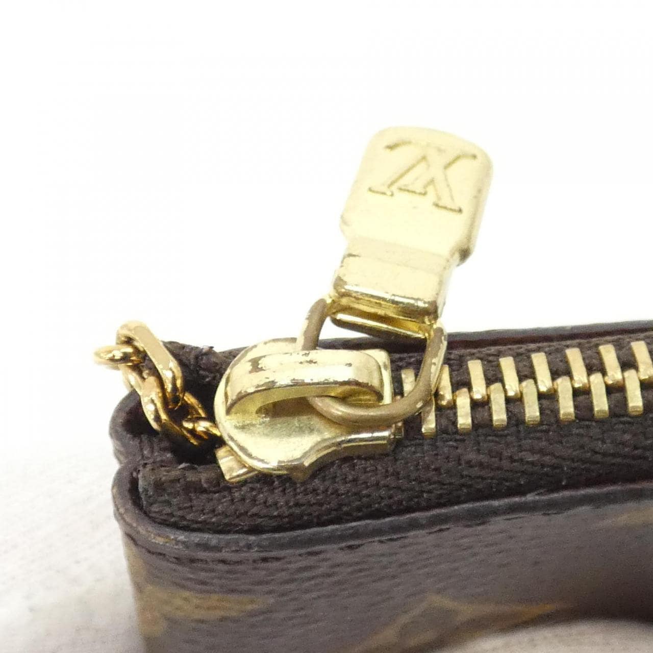 LOUIS VUITTON Pochette M62650 Coin Case Monogram 2