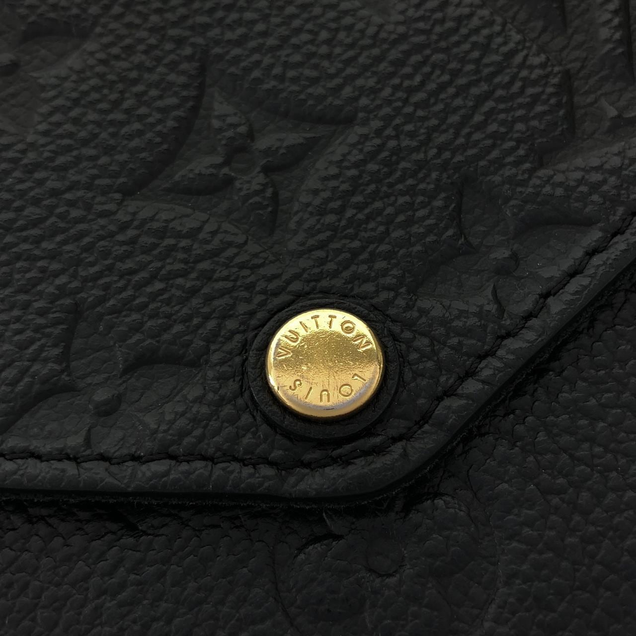 LOUIS VUITTON Pochette M64064 Shoulder Monogram 4