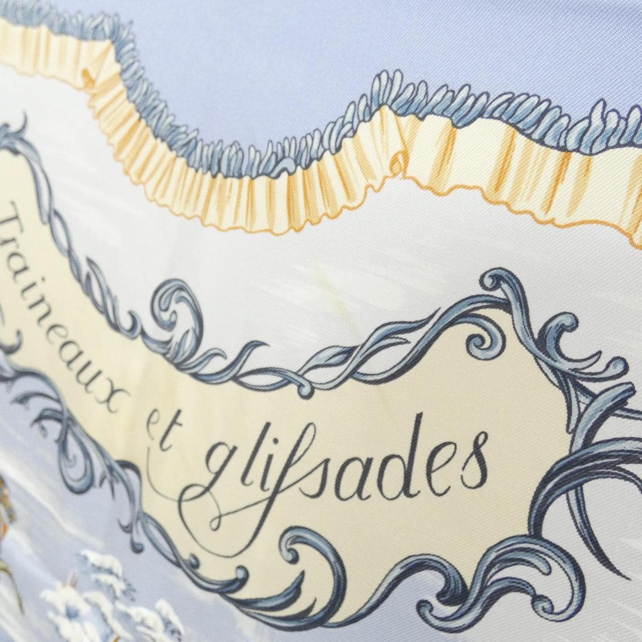 HERMES Scarf 3