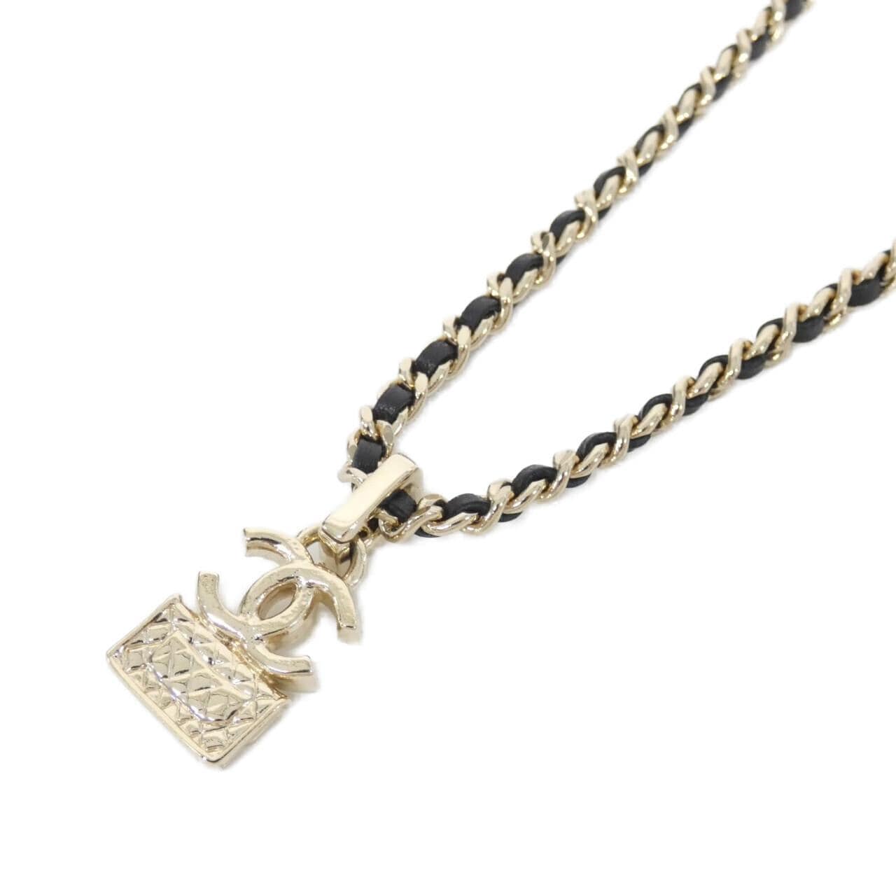 CHANEL ABB548 3