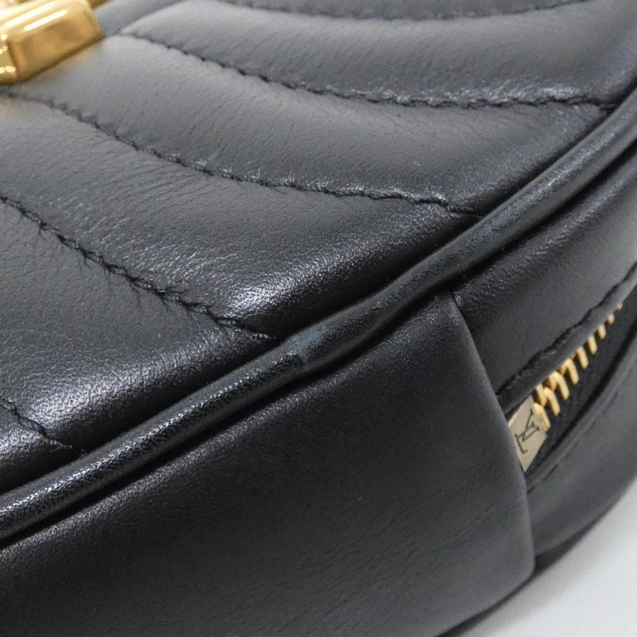 LOUIS VUITTON M52796 Shoulder 3