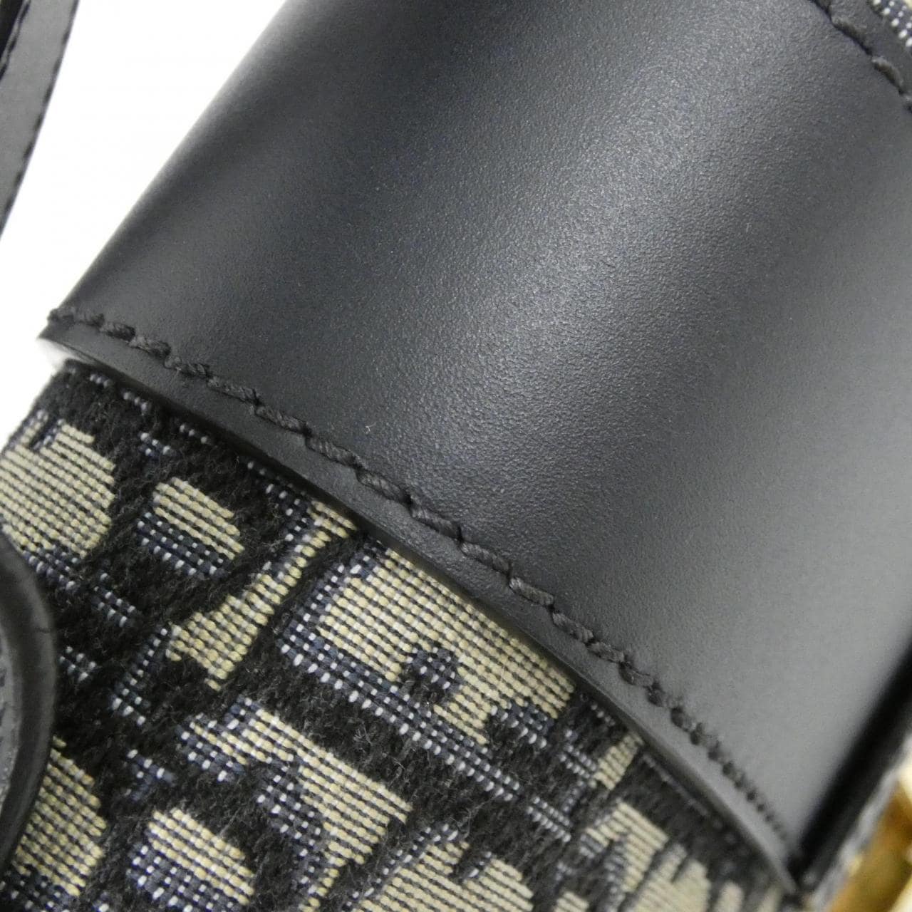 DIOR 30 Montaigne M9203UTZQ Shoulder Canvas 5