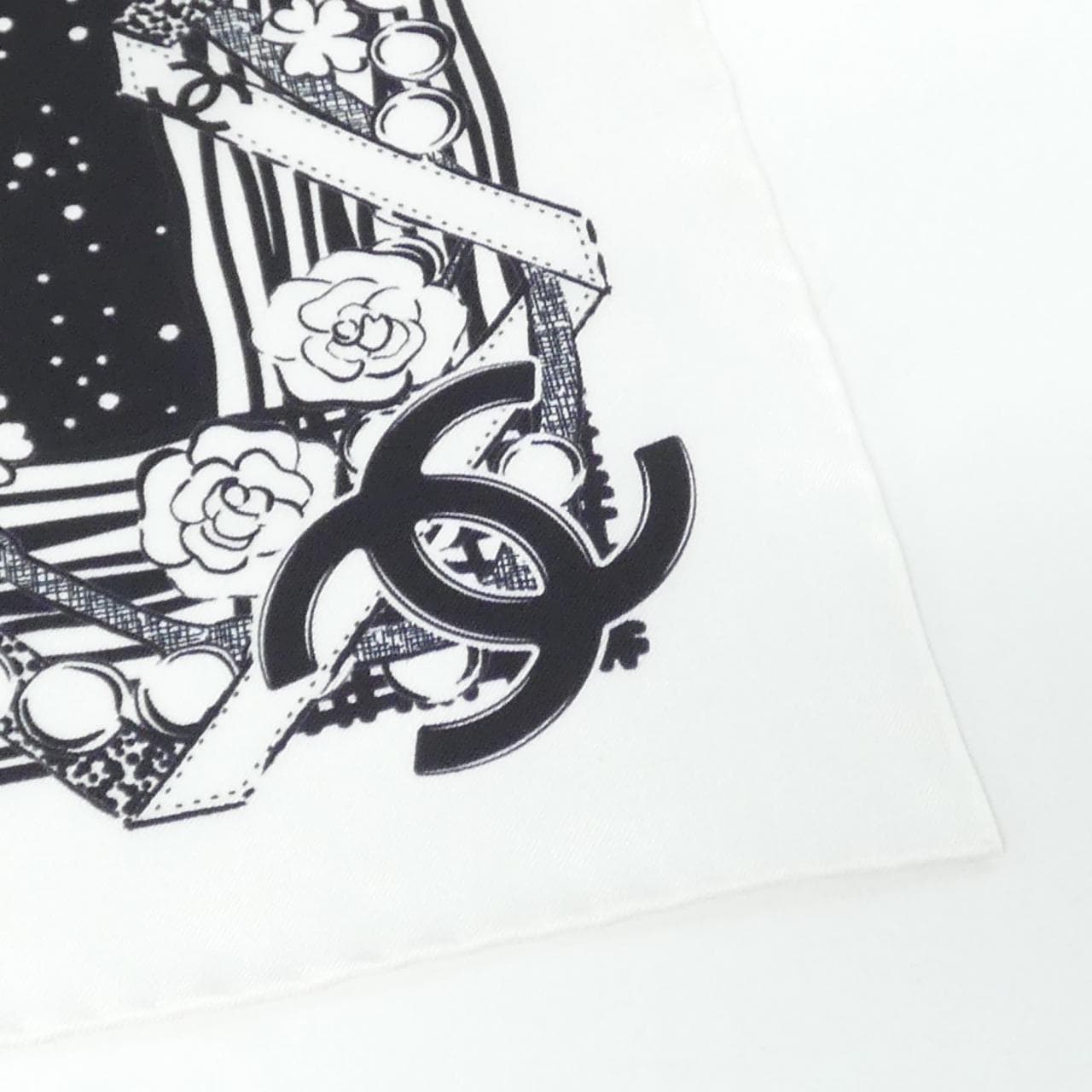 CHANEL AAB785 Scarf 2