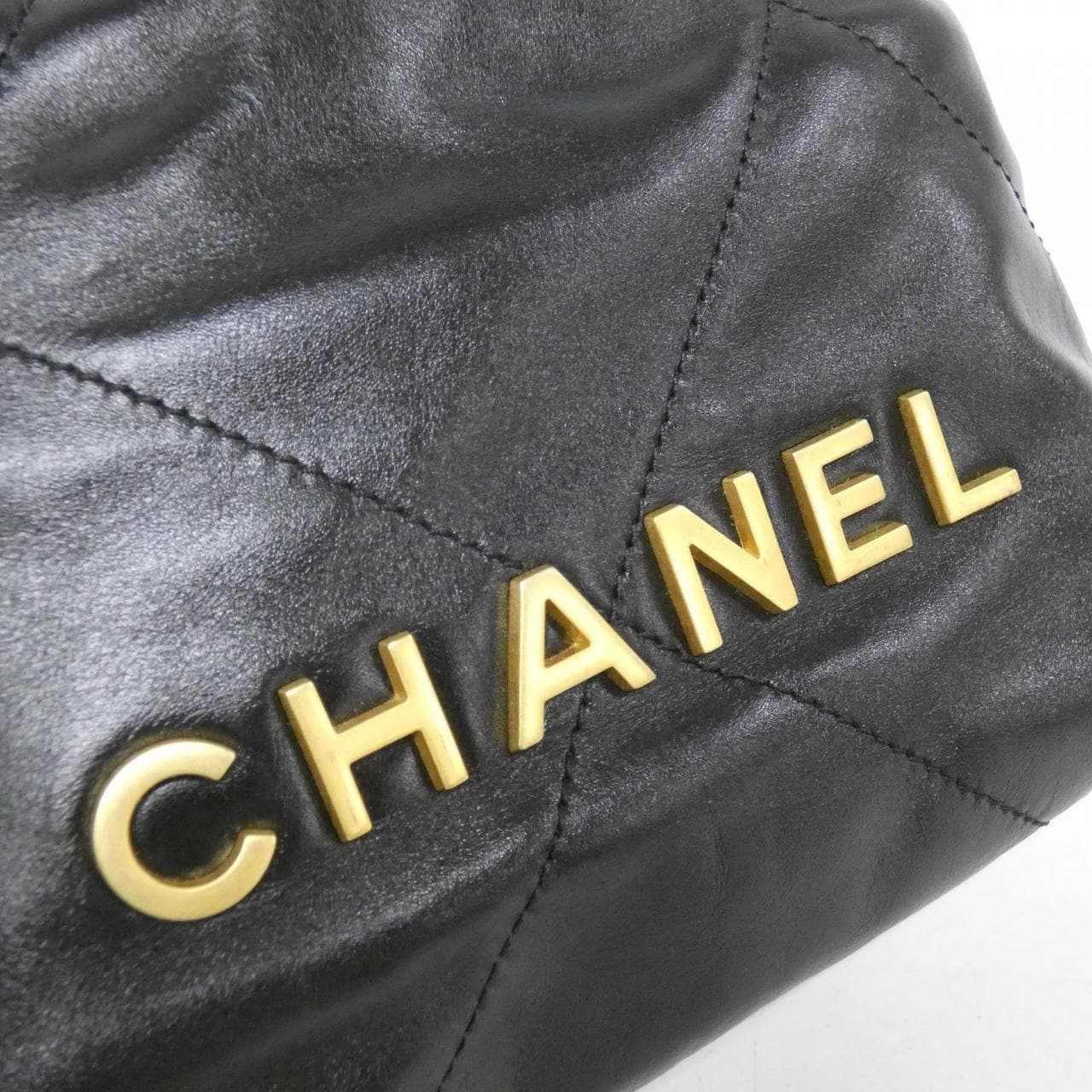 CHANEL Chanel 22 AS3980 Handbag 5