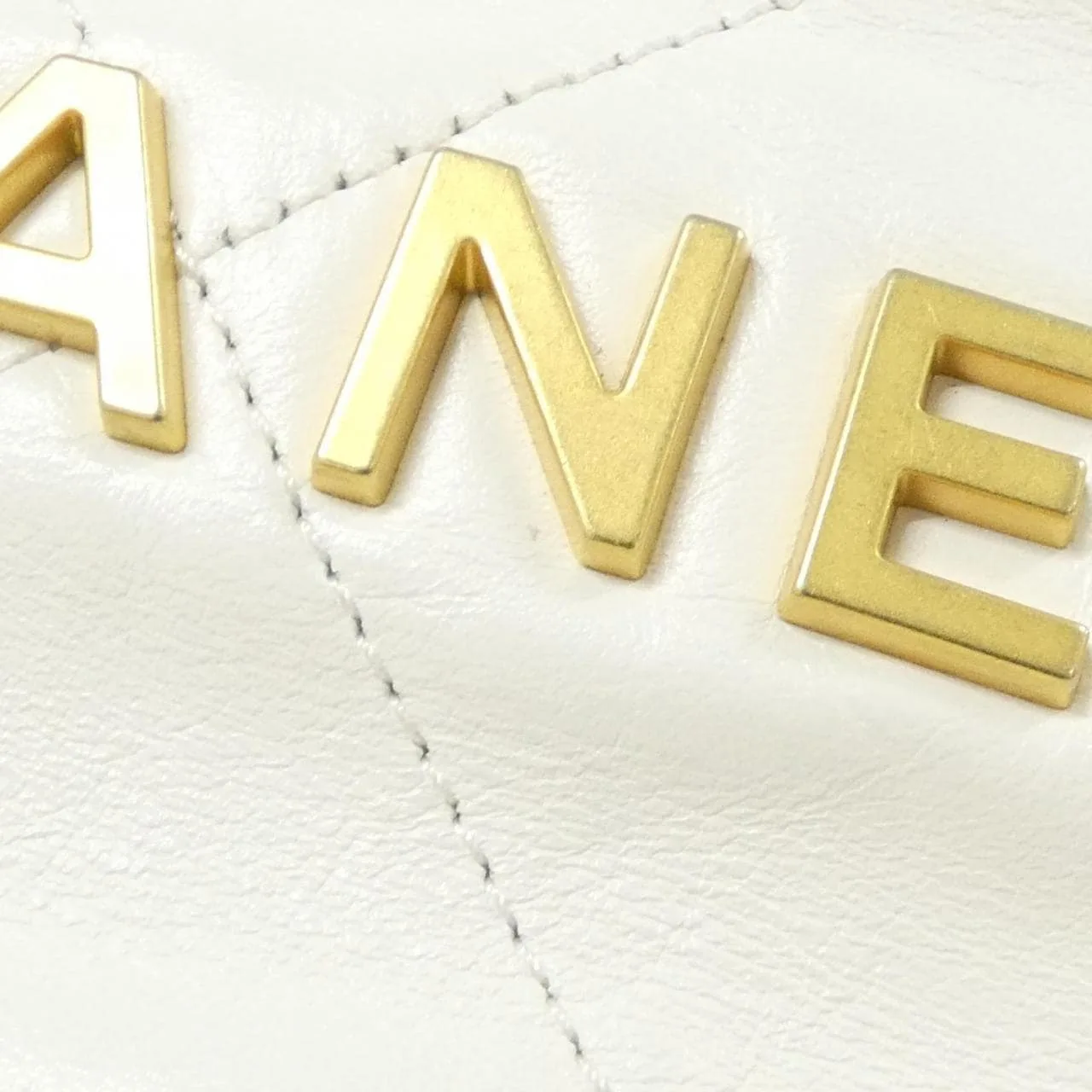 CHANEL Chanel 22 AS3980 Handbag 5