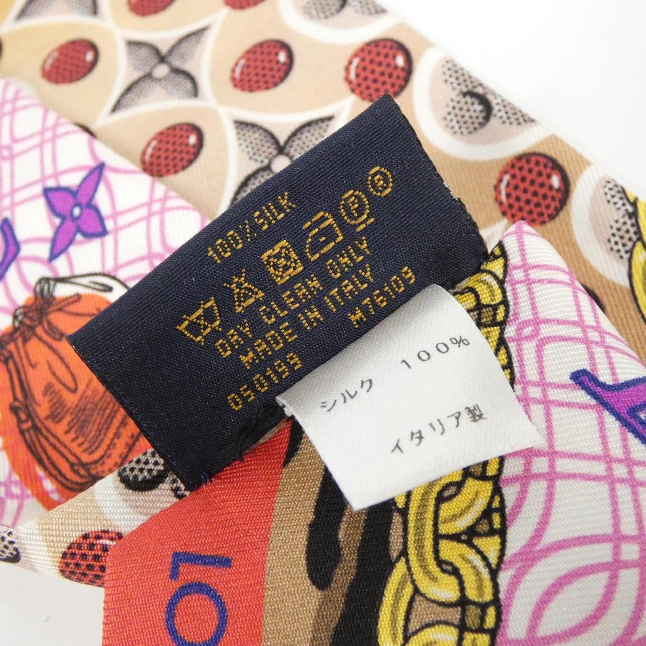 LOUIS VUITTON M76109 Scarf Lambskin 4