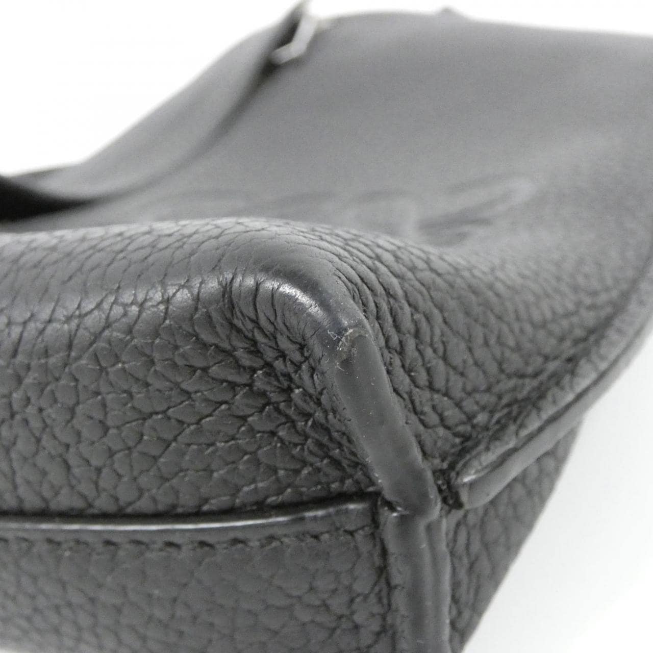 LOEWE C500P02X02 肩背包 3