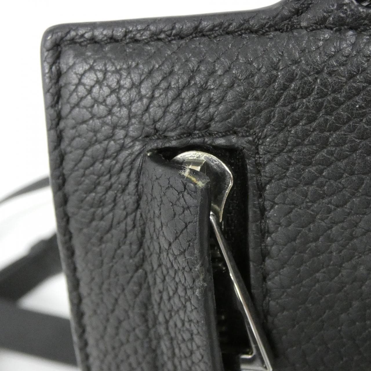 LOEWE C500P02X02 肩背包 5
