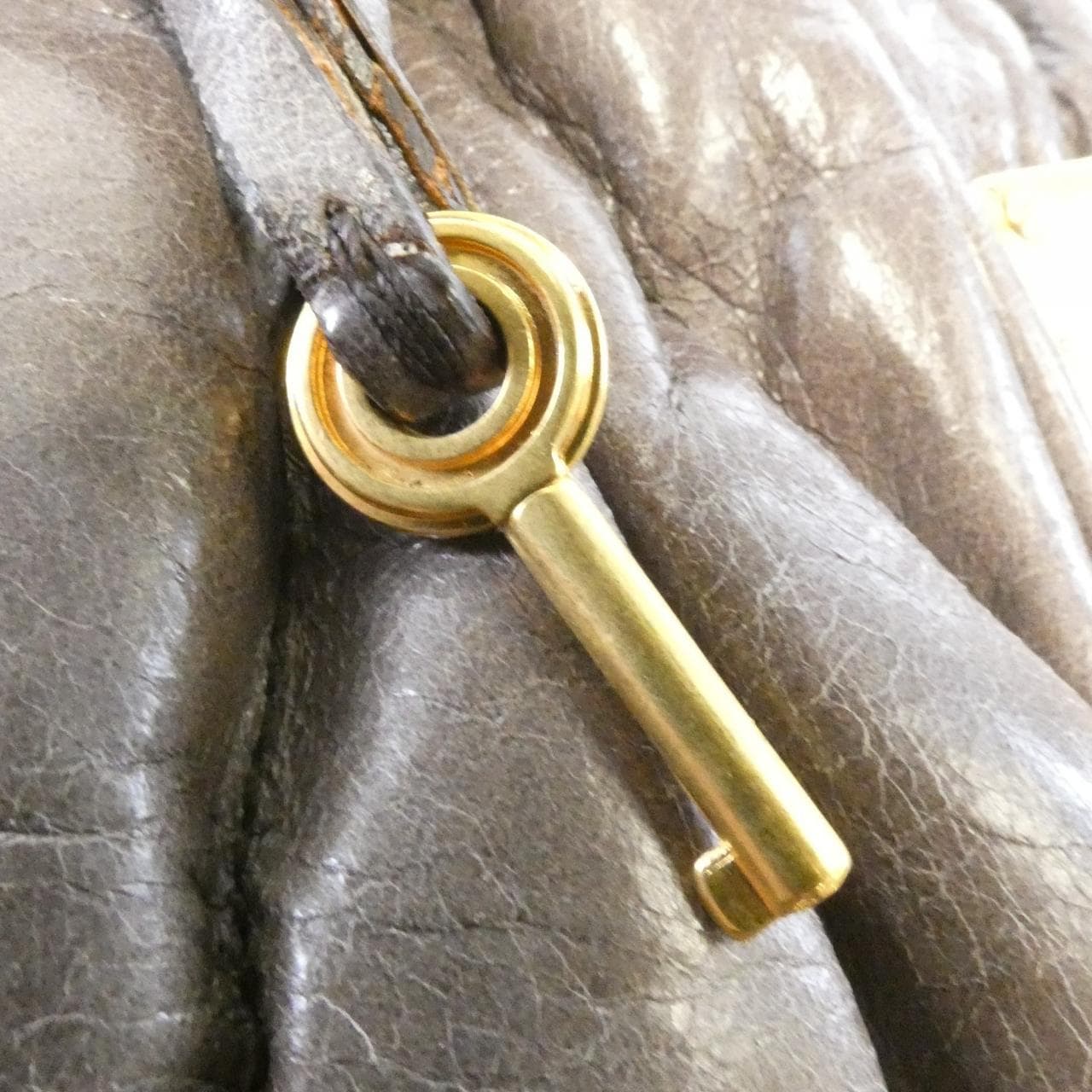 MIU MIU RN0473 Handbag 5