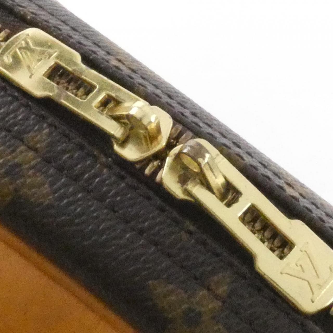LOUIS VUITTON M42228 Handbag Monogram 5