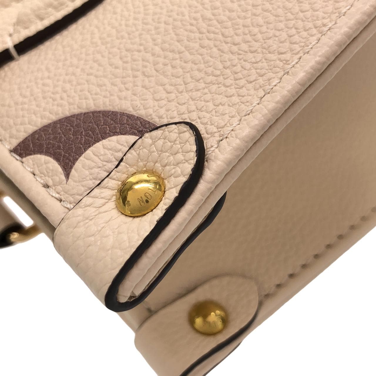 LOUIS VUITTON OnTheGo M45654 Handbag Monogram 4