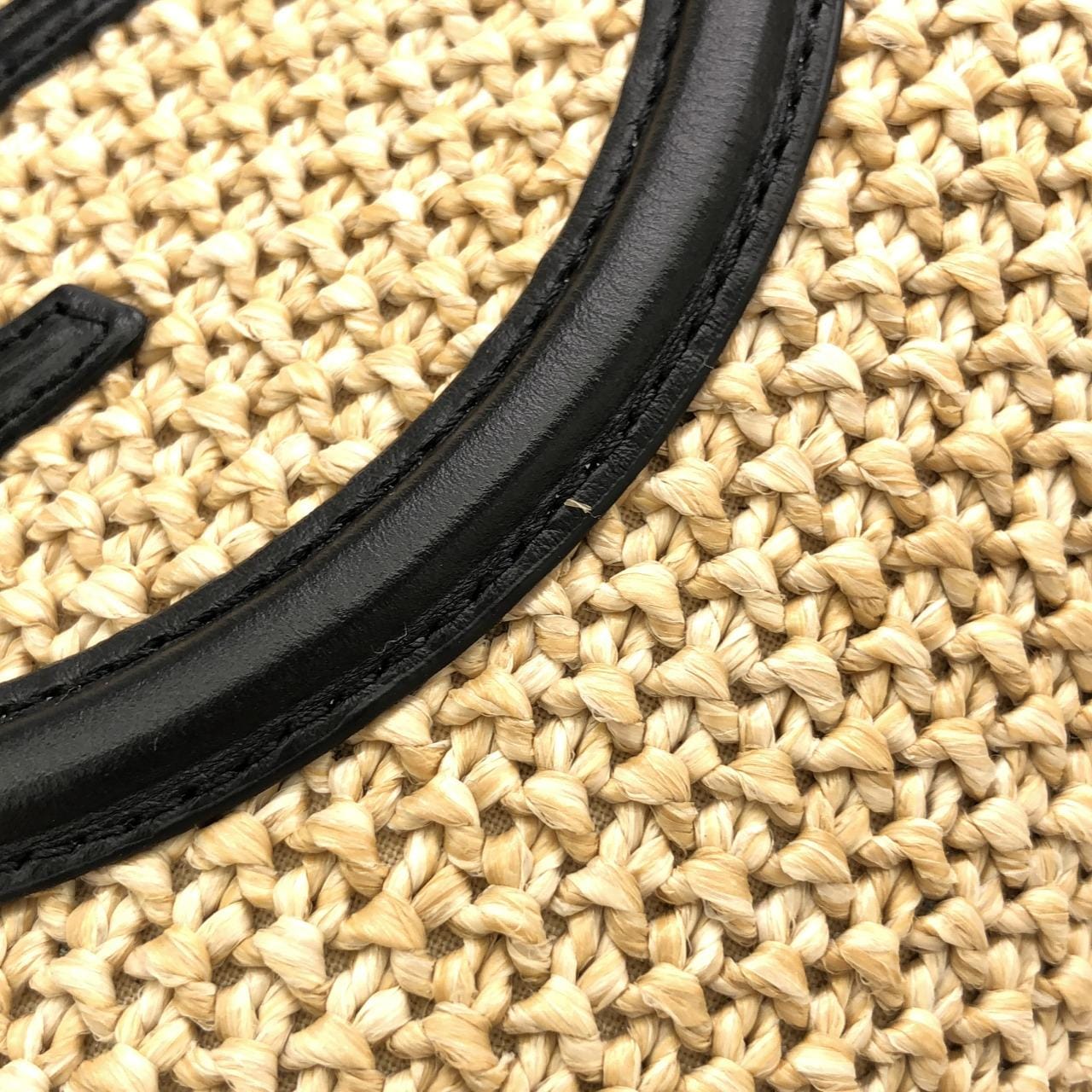 LOUIS VUITTON M59961 Handbag 4