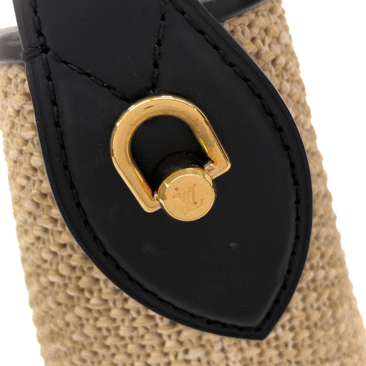 LOUIS VUITTON M59961 Handbag 5