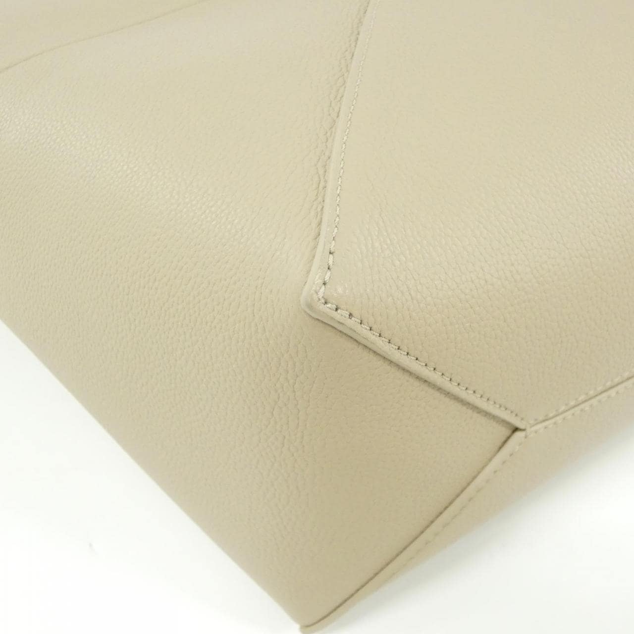 LOEWE A779PEWX04 Handbag 3