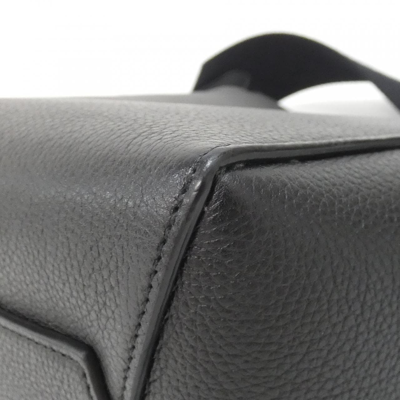 CELINE 178303AH4 Shoulder 3