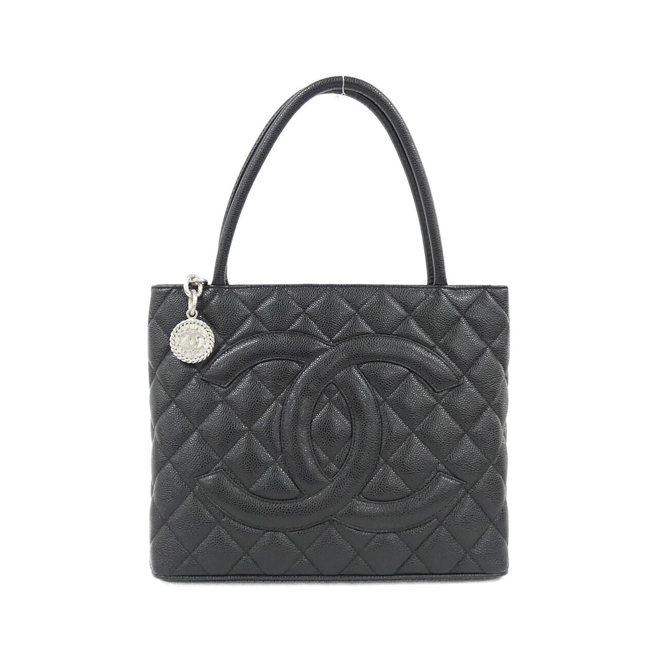 CHANEL Matelasse 1804 Handbag Grained Calfskin