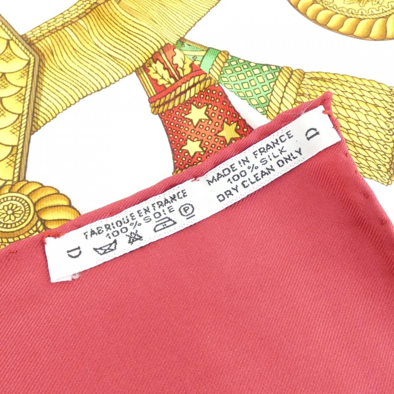 HERMES Scarf 3