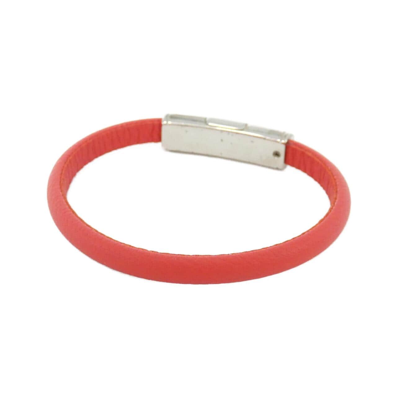LOUIS VUITTON M8120 Accessories 2