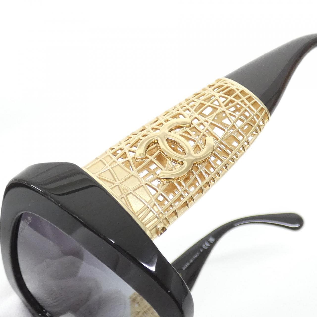 CHANEL 5532 A Sunglasses 4