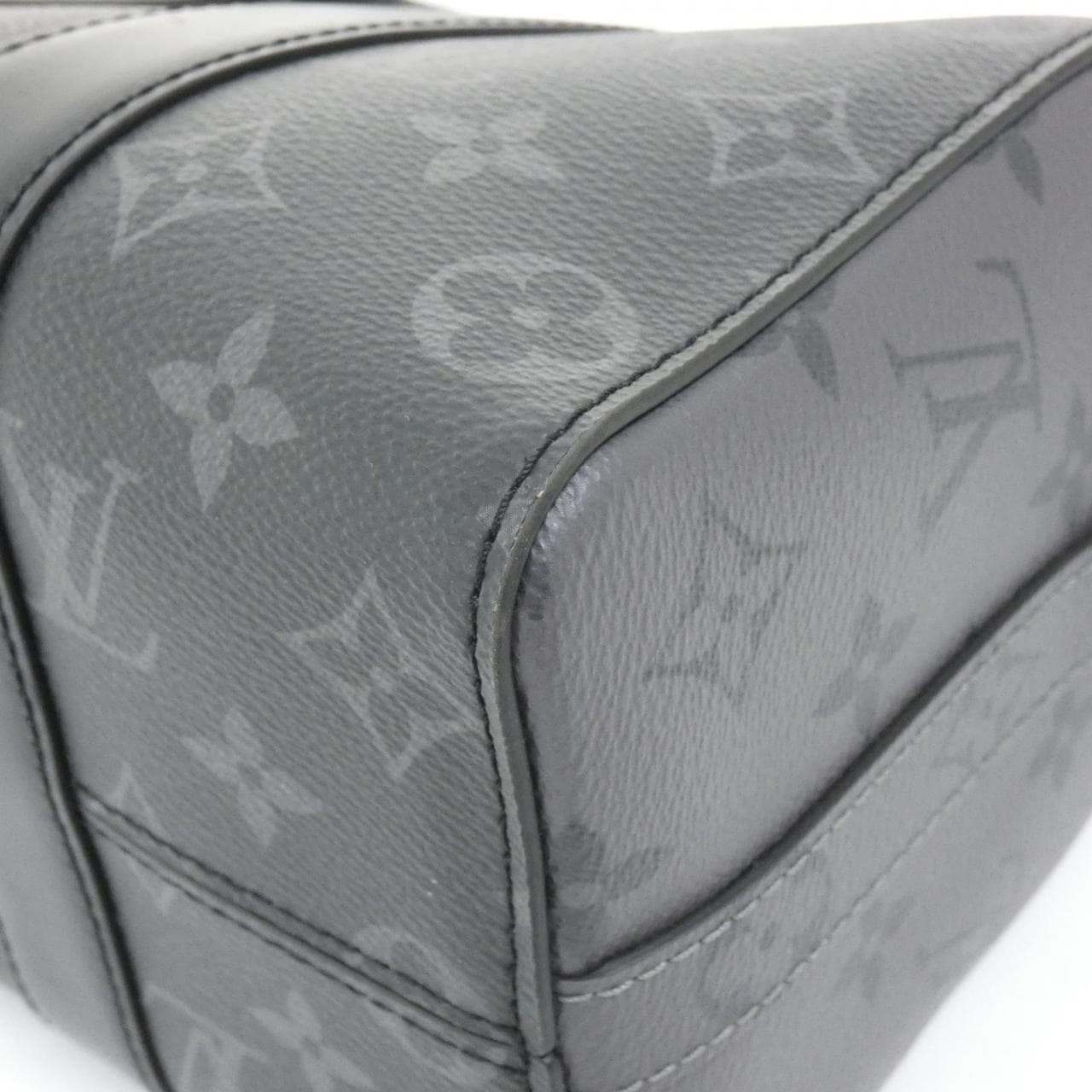 LOUIS VUITTON Eclipse M45936 Shoulder Monogram 3