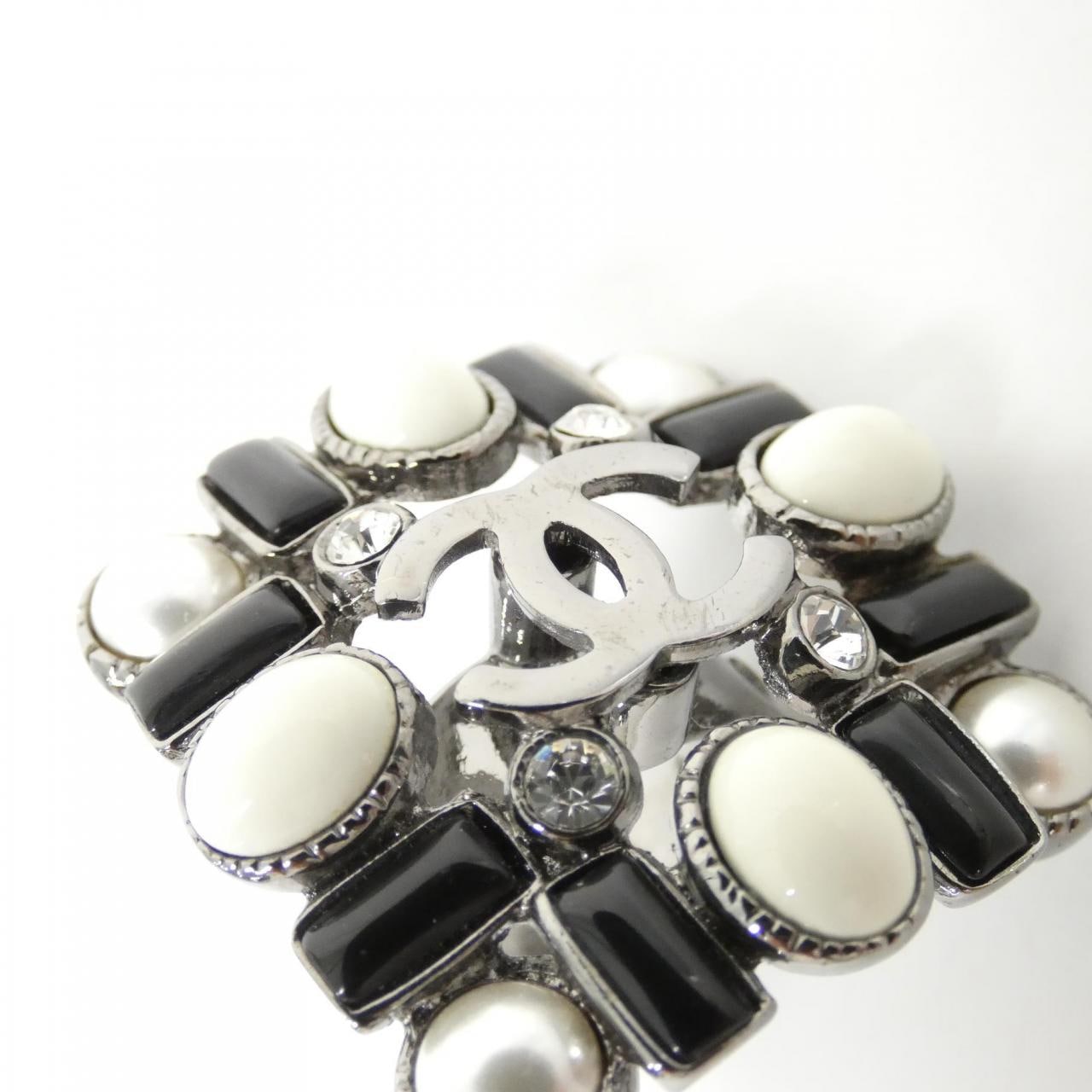 CHANEL Accessories 4