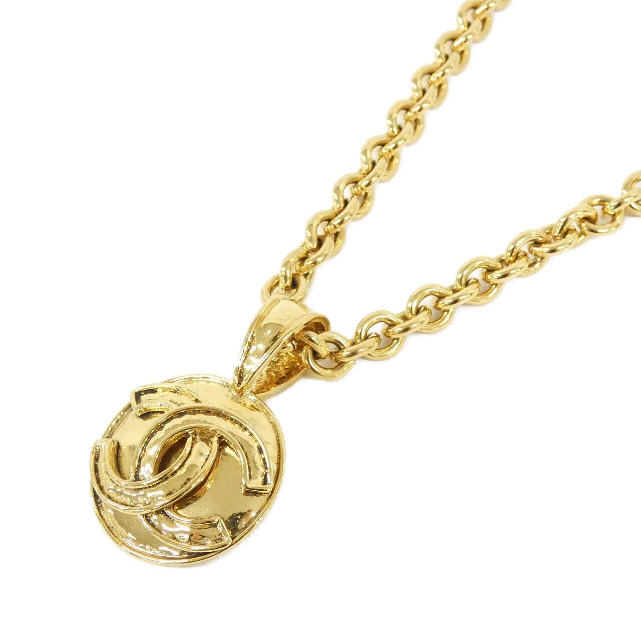 CHANEL Accessories