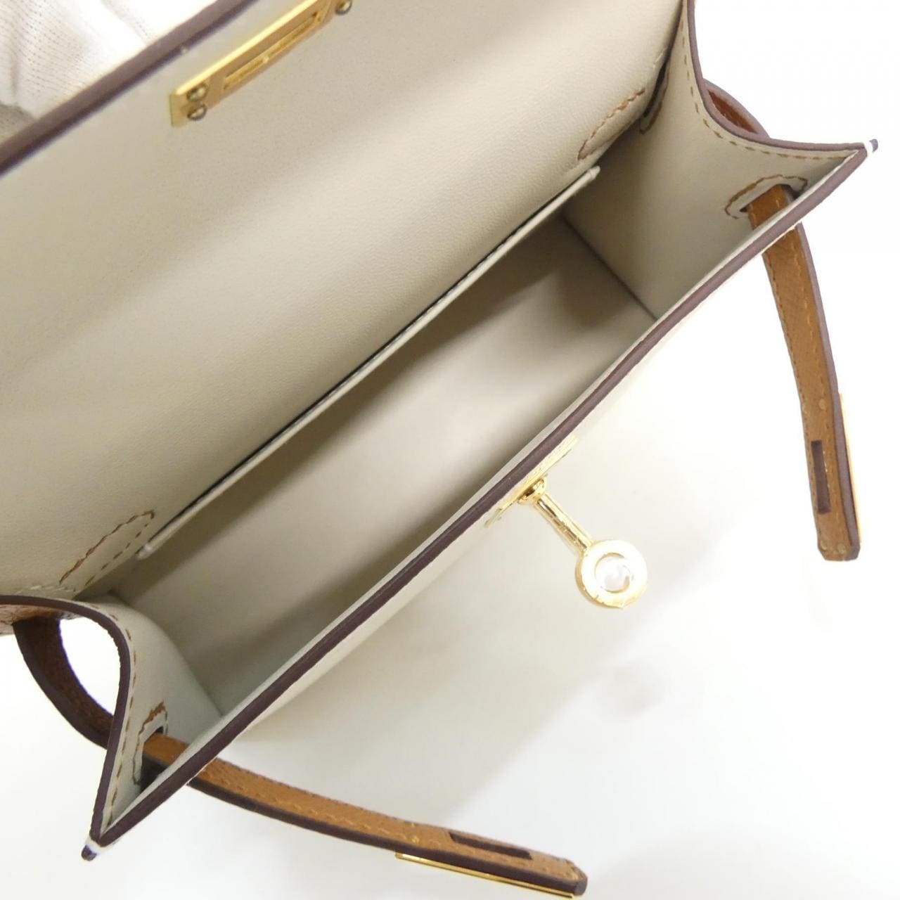 HERMES Kelly Handbag Epsom 5