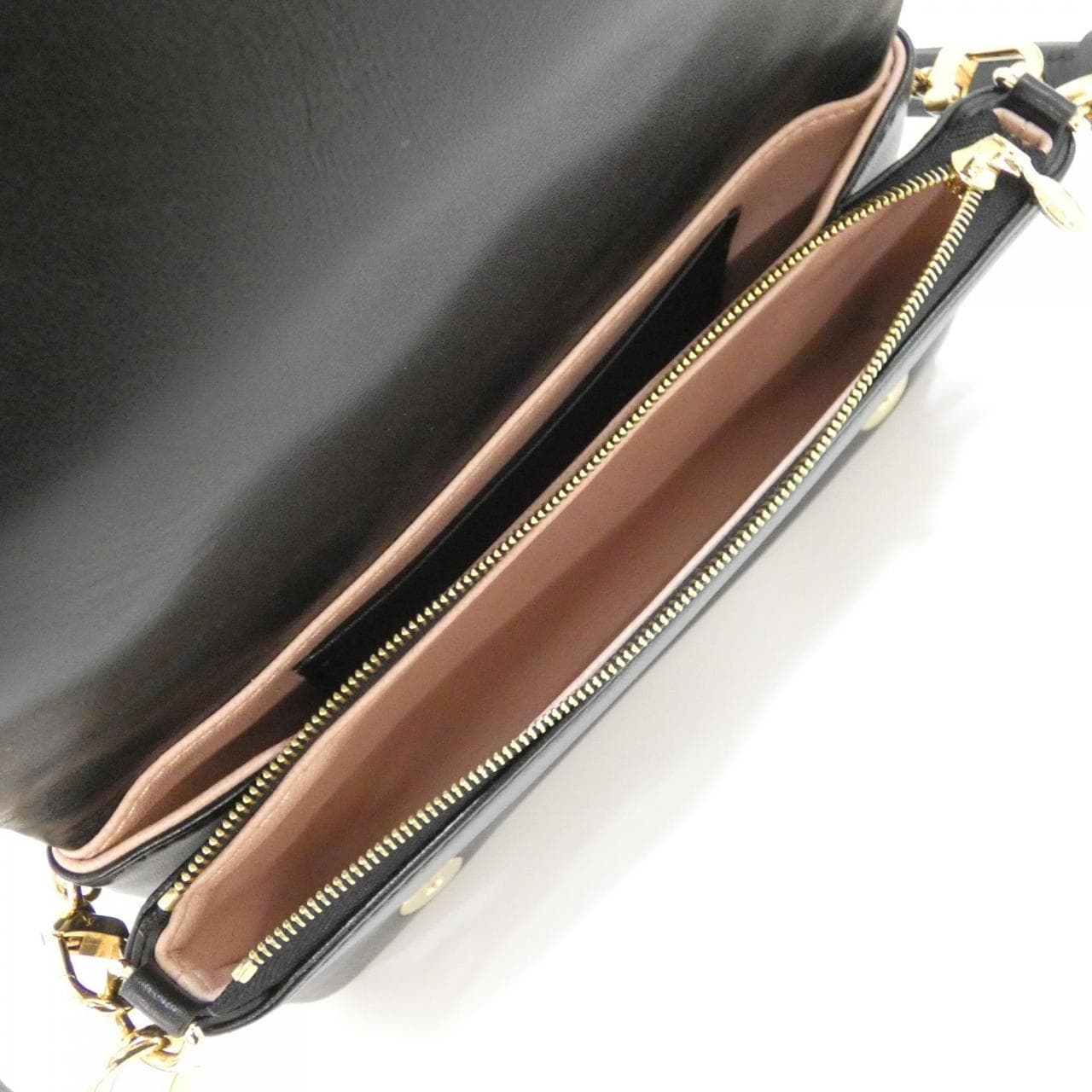 LOUIS VUITTON Pochette M83359 Shoulder Lambskin 5