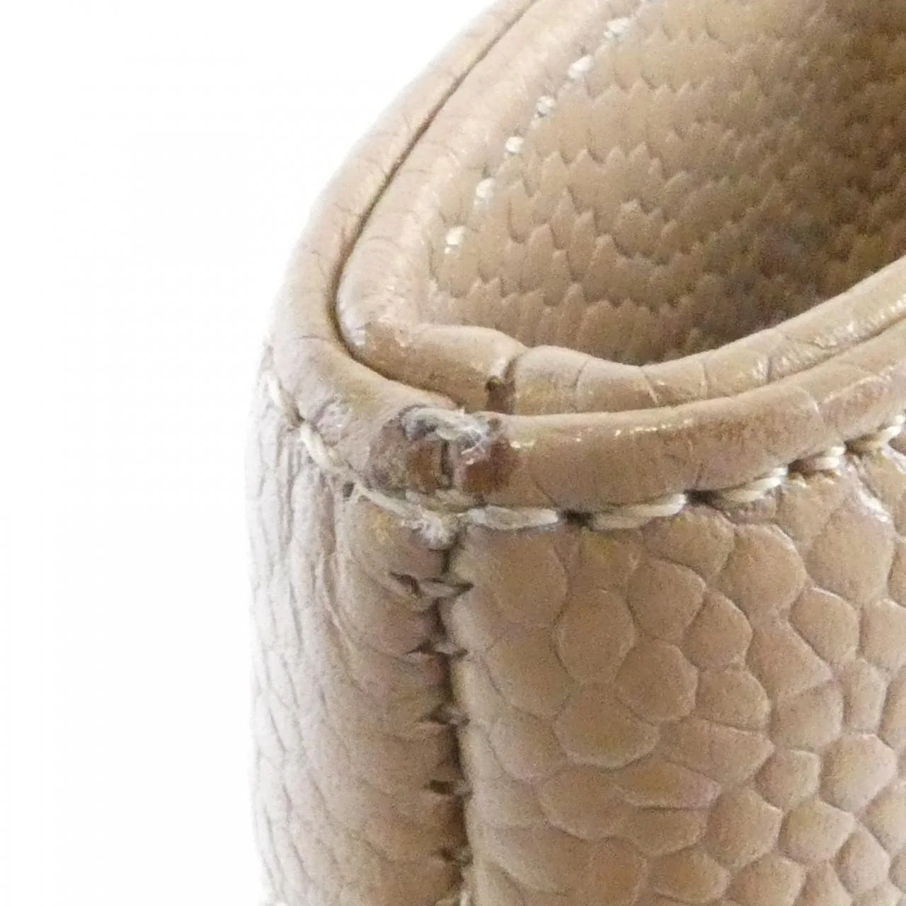 CHANEL Matelasse 1804 Handbag Grained Calfskin 5