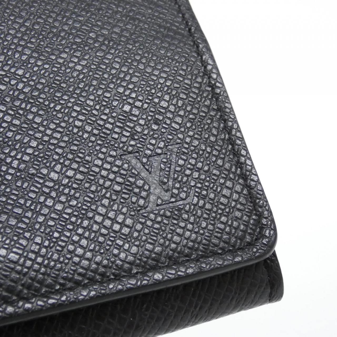 LOUIS VUITTON M64595 Card Case 4