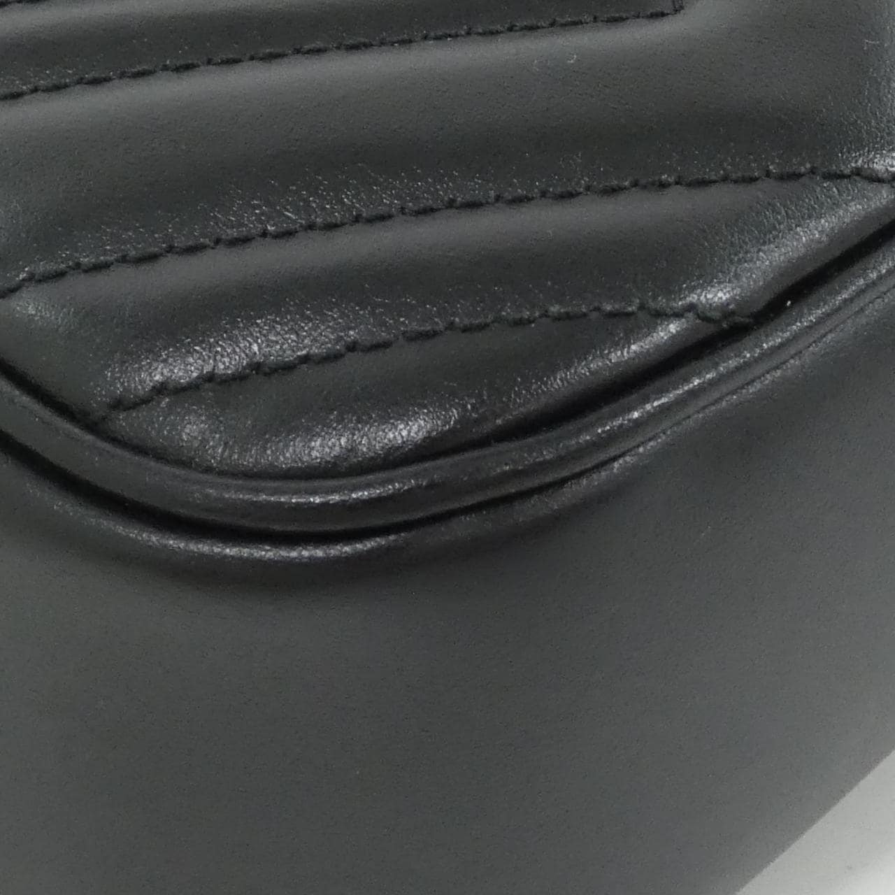 GUCCI Marmont 447632 DTDHV Shoulder Leather 3