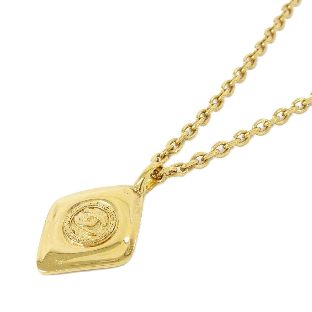 CHANEL Accessories