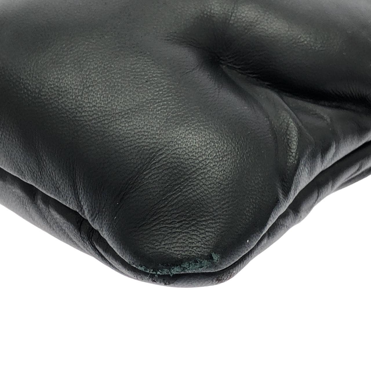 LOUIS VUITTON Pochette M68775 Handbag Lambskin 3