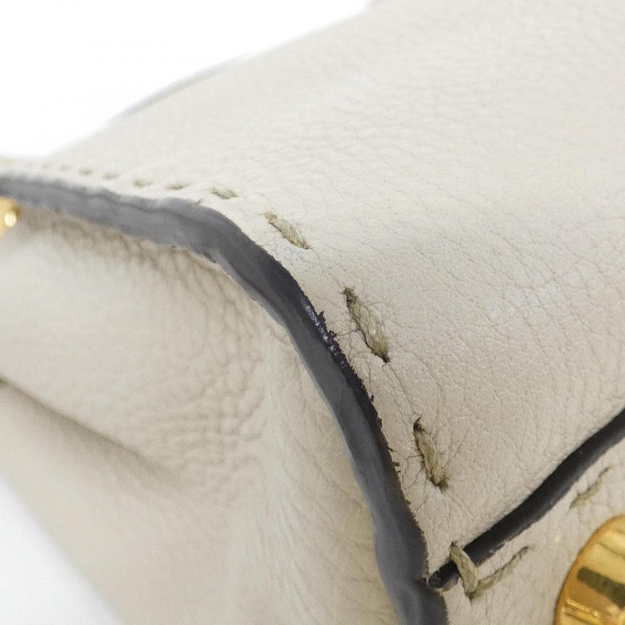 FENDI Peekaboo 8BN302 A7TV Handbag 2