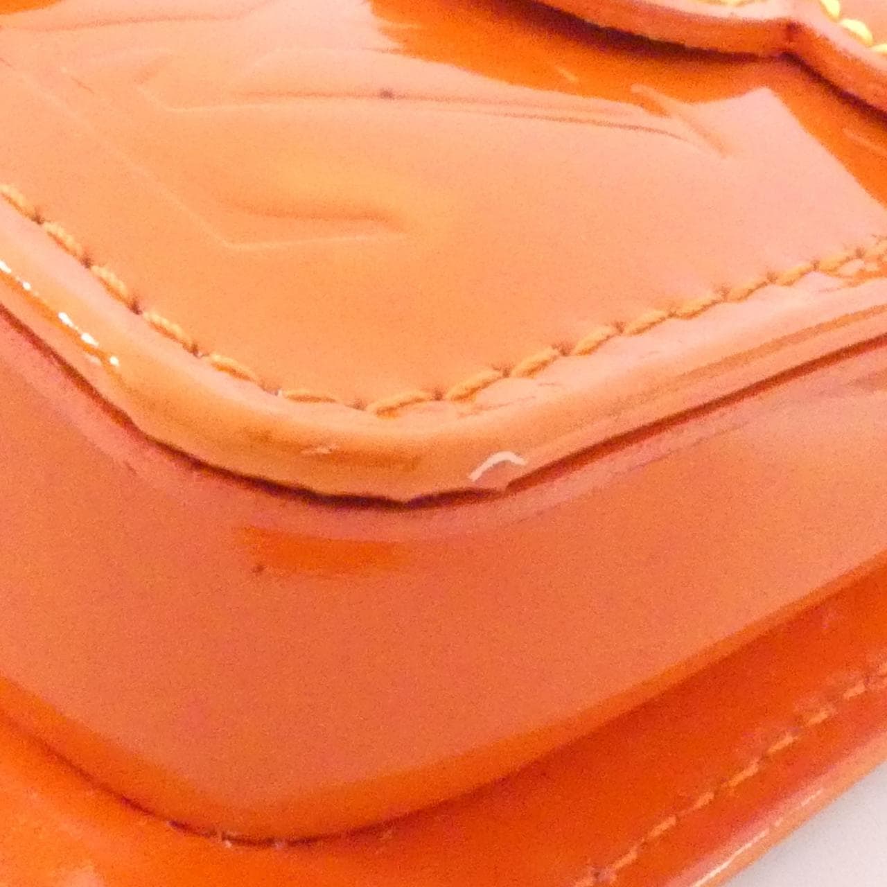 LOUIS VUITTON M92247 小袋 Vernis 漆皮 4