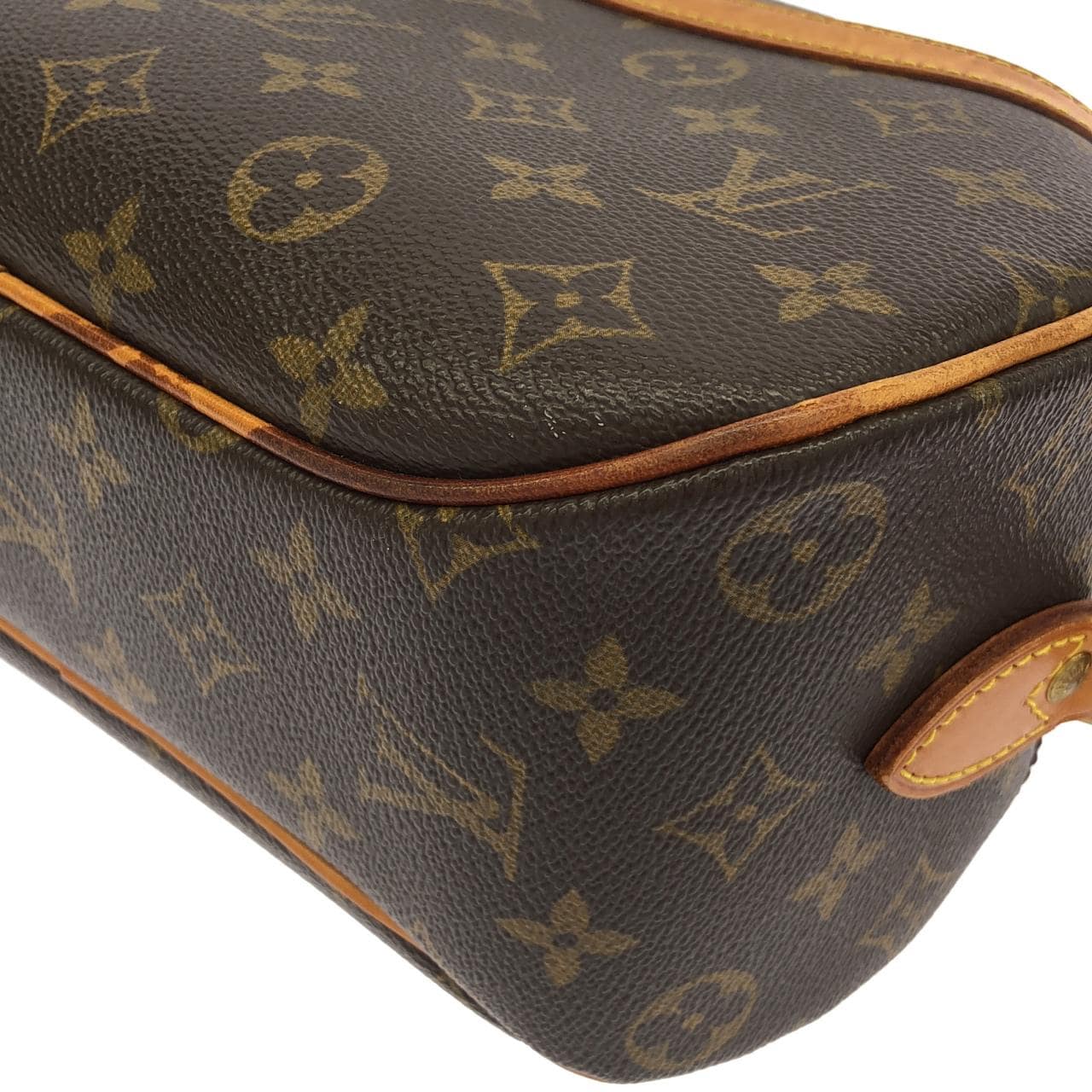 LOUIS VUITTON Blois M51221 肩背包 Monogram 3