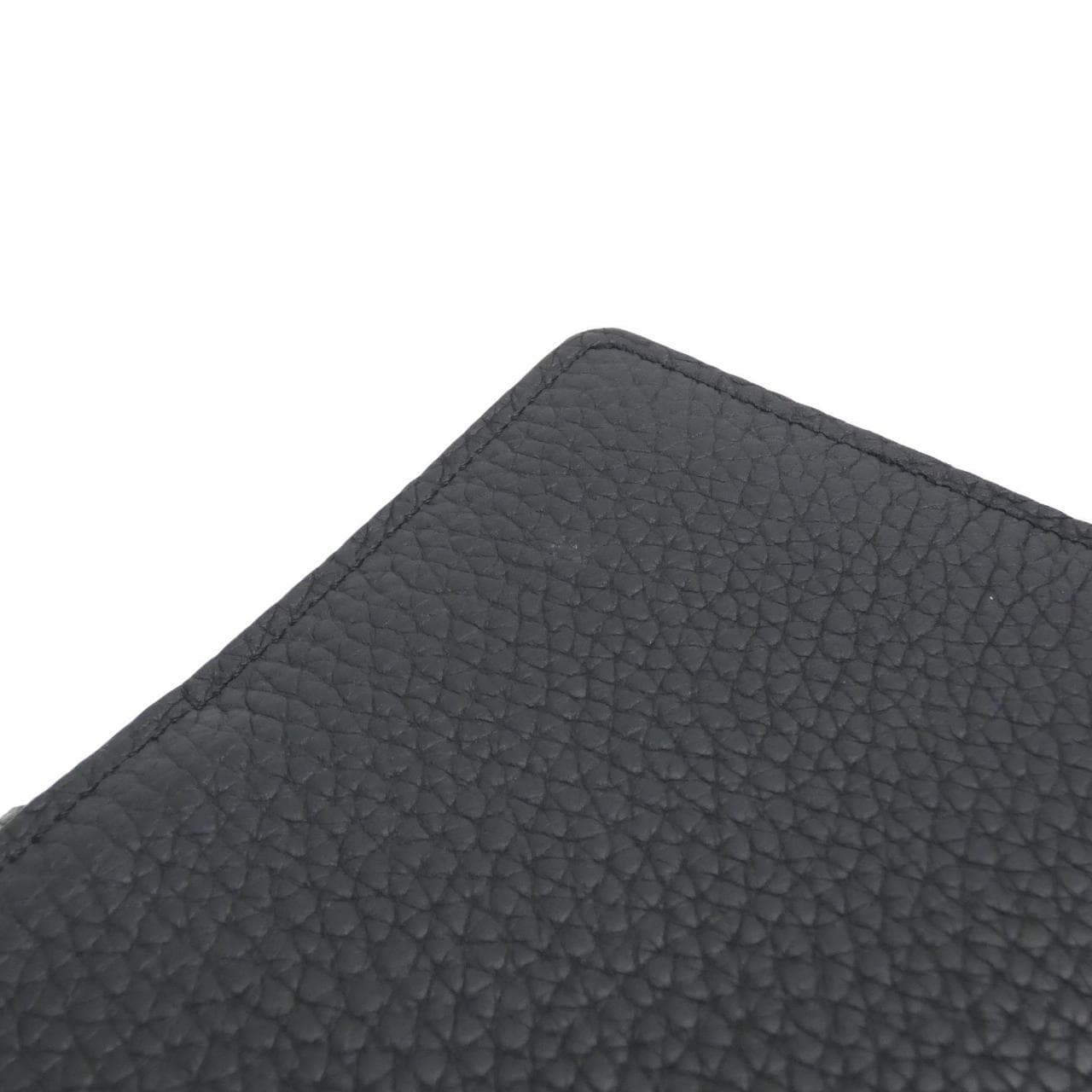 LOUIS VUITTON M81330 Wallet 3