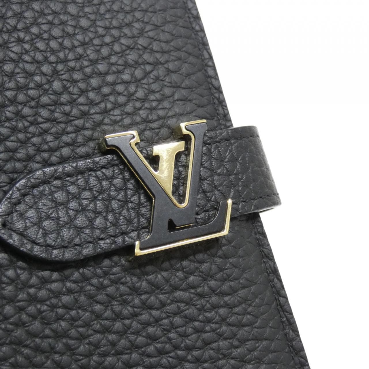 LOUIS VUITTON M81330 Wallet 4