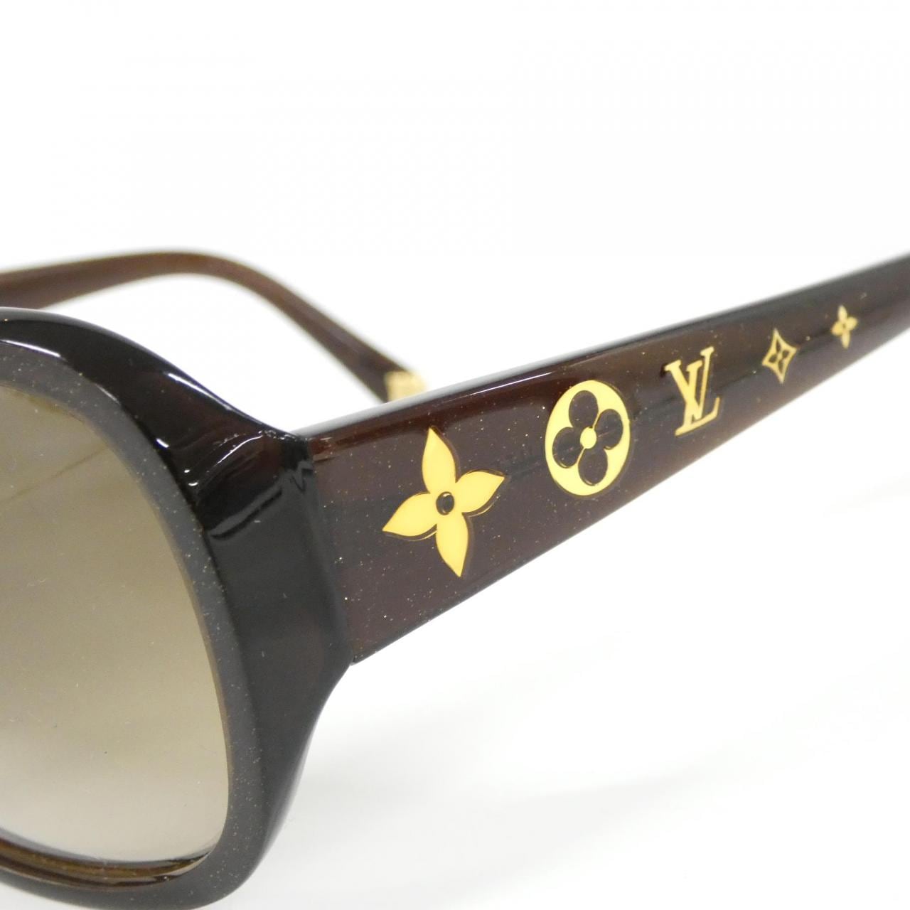 LOUIS VUITTON Z0459E Sunglasses 4