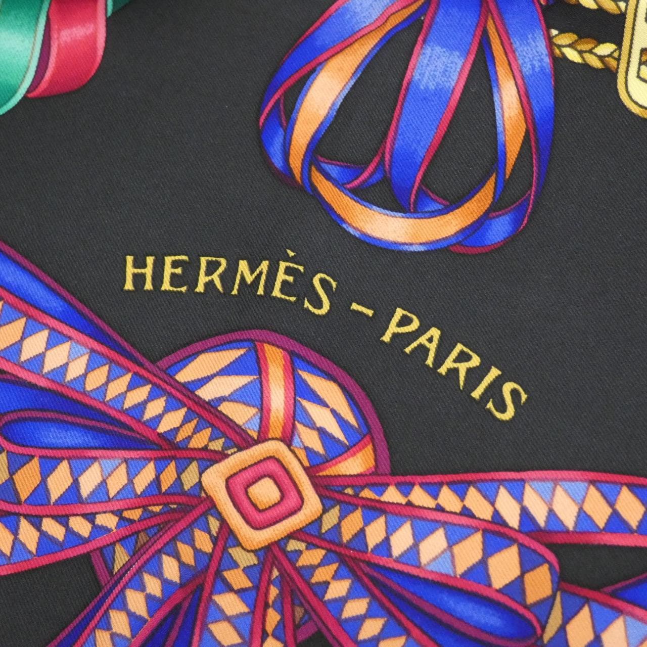 HERMES Scarf 2