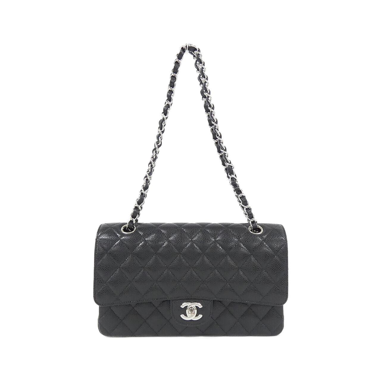 CHANEL Matelasse 1112 Shoulder Grained Calfskin
