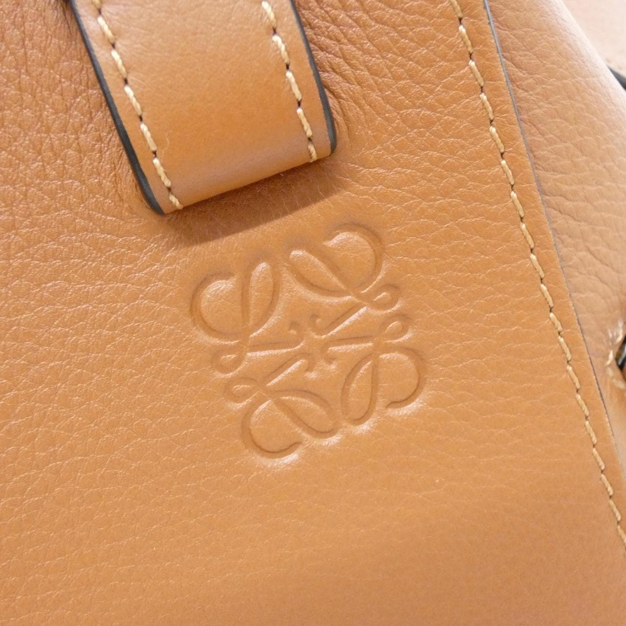 LOEWE Hammock 387 30 S35 Shoulder 5